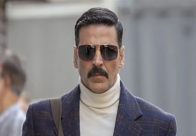 actor akshaykumar covid 19 test for positive 